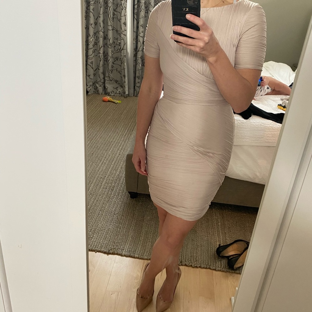 Halston beige/pink dress